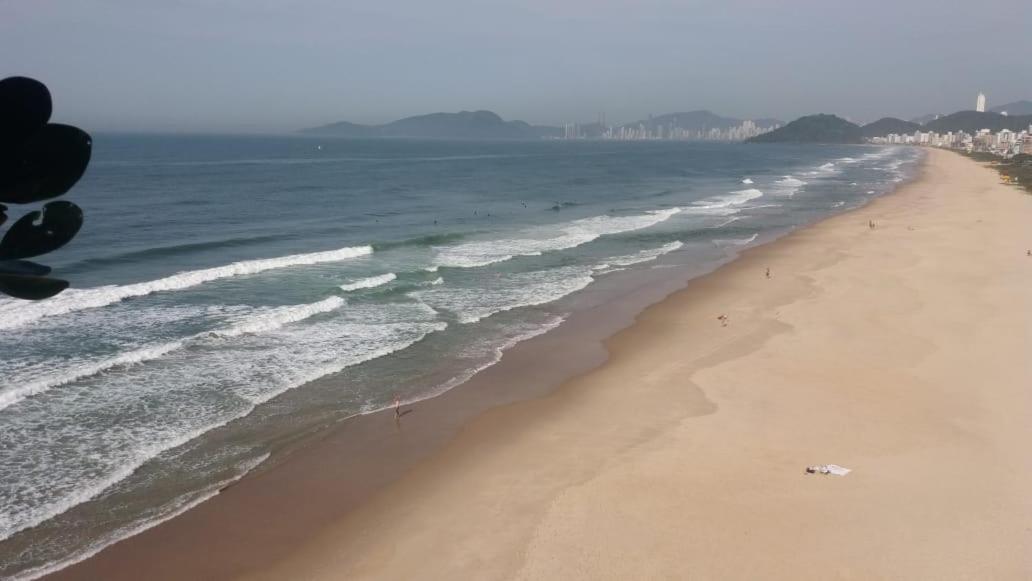 Appartement Pousada Casa Verde - Quartos Individuais - Smart Tv 32 - E Banheiro Privativo à Itajaí Extérieur photo