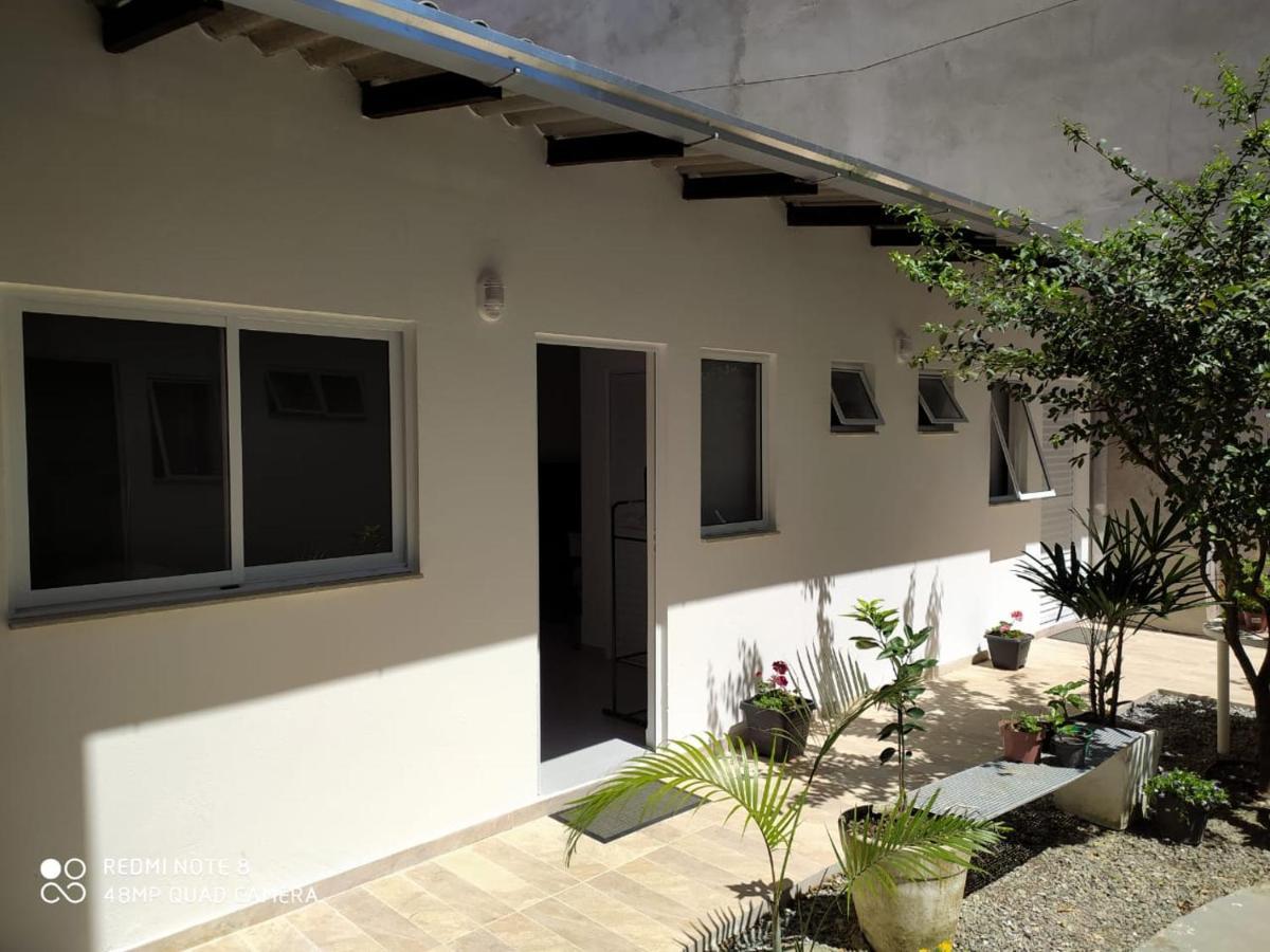 Appartement Pousada Casa Verde - Quartos Individuais - Smart Tv 32 - E Banheiro Privativo à Itajaí Extérieur photo