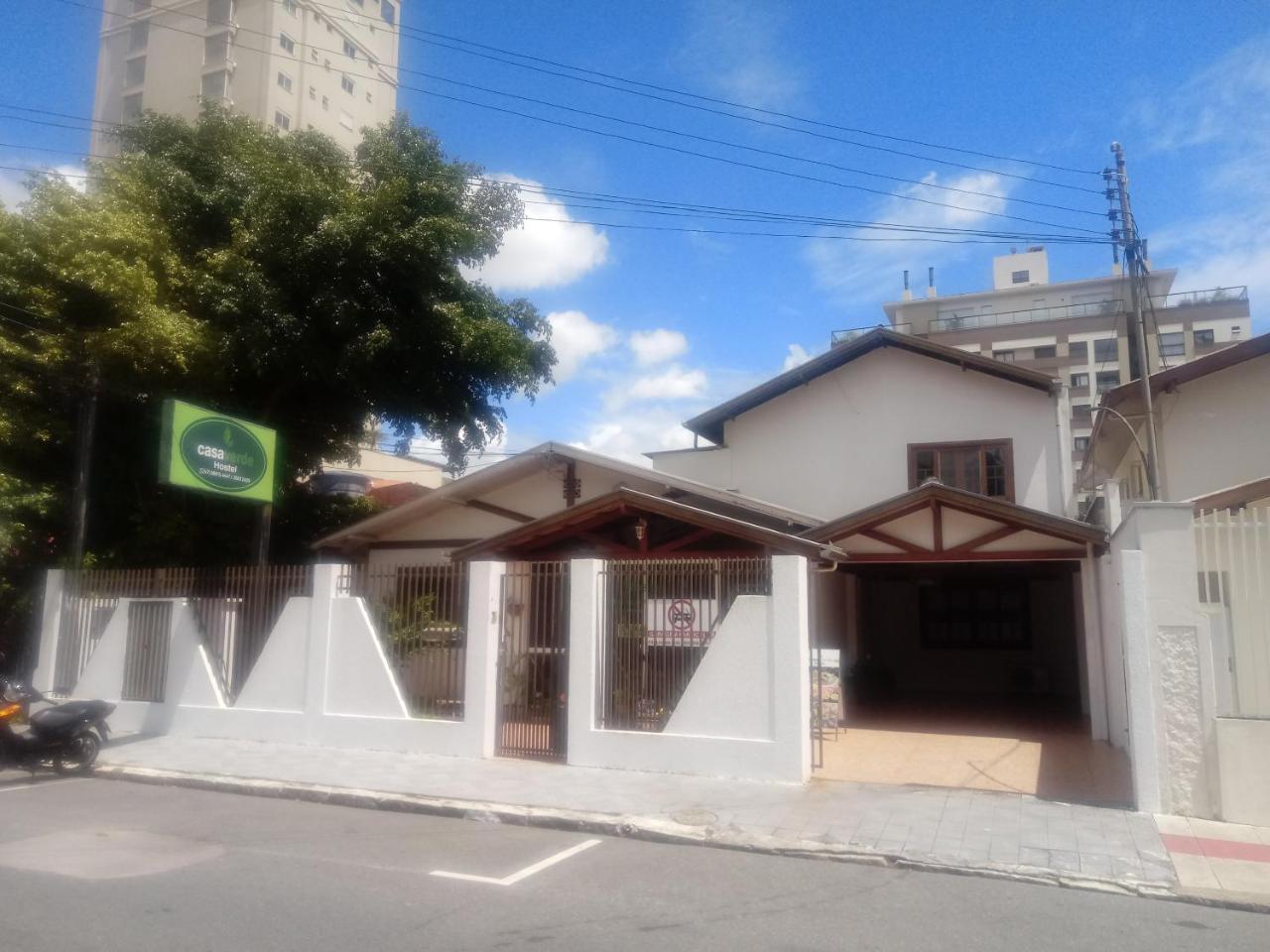 Appartement Pousada Casa Verde - Quartos Individuais - Smart Tv 32 - E Banheiro Privativo à Itajaí Extérieur photo