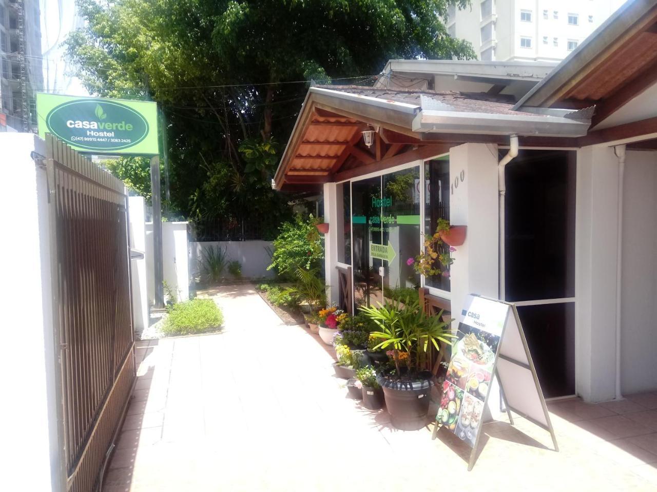 Appartement Pousada Casa Verde - Quartos Individuais - Smart Tv 32 - E Banheiro Privativo à Itajaí Extérieur photo